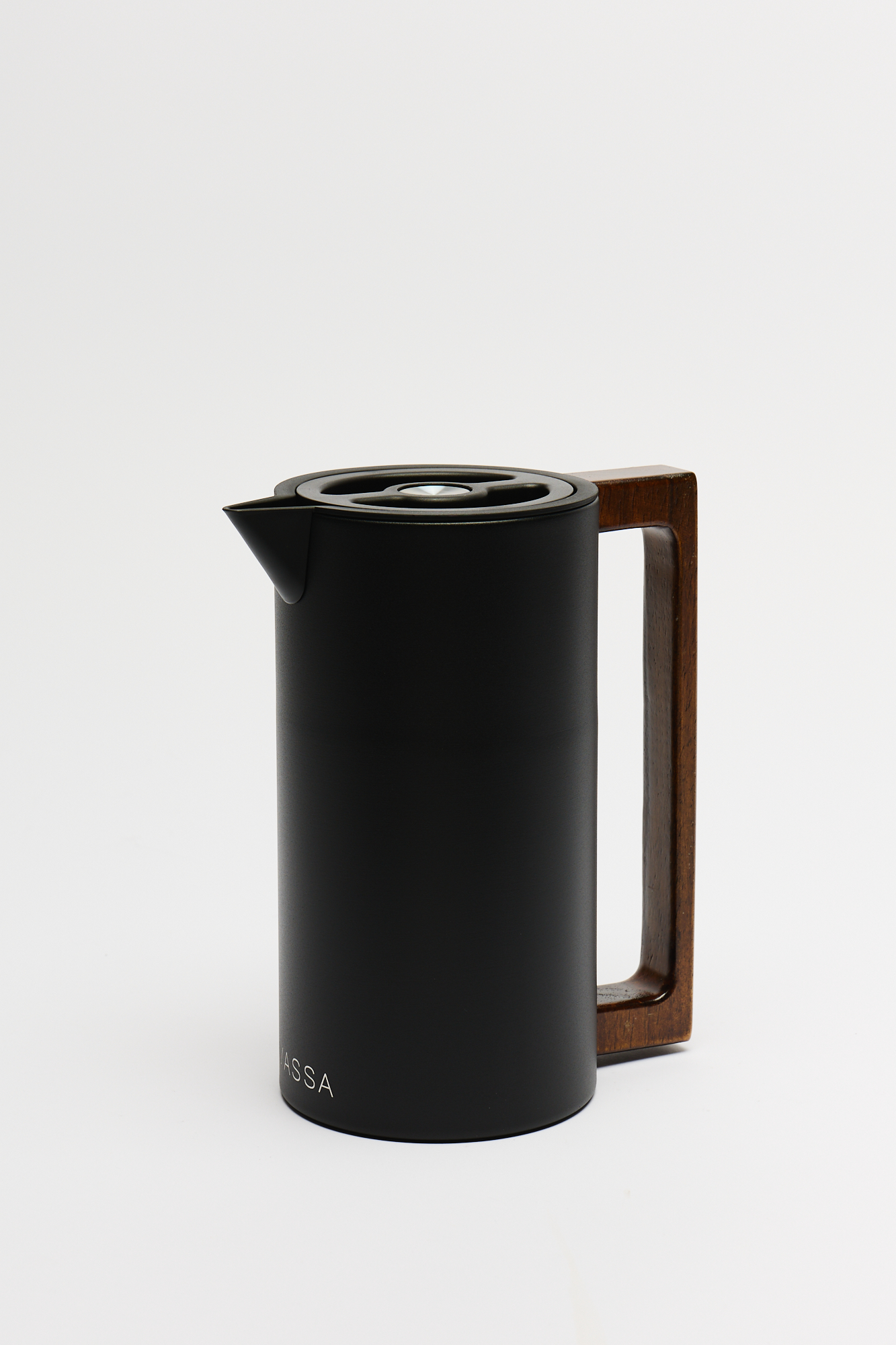 Jarra Termica Black con Asa Madera Vassa 1 Lt