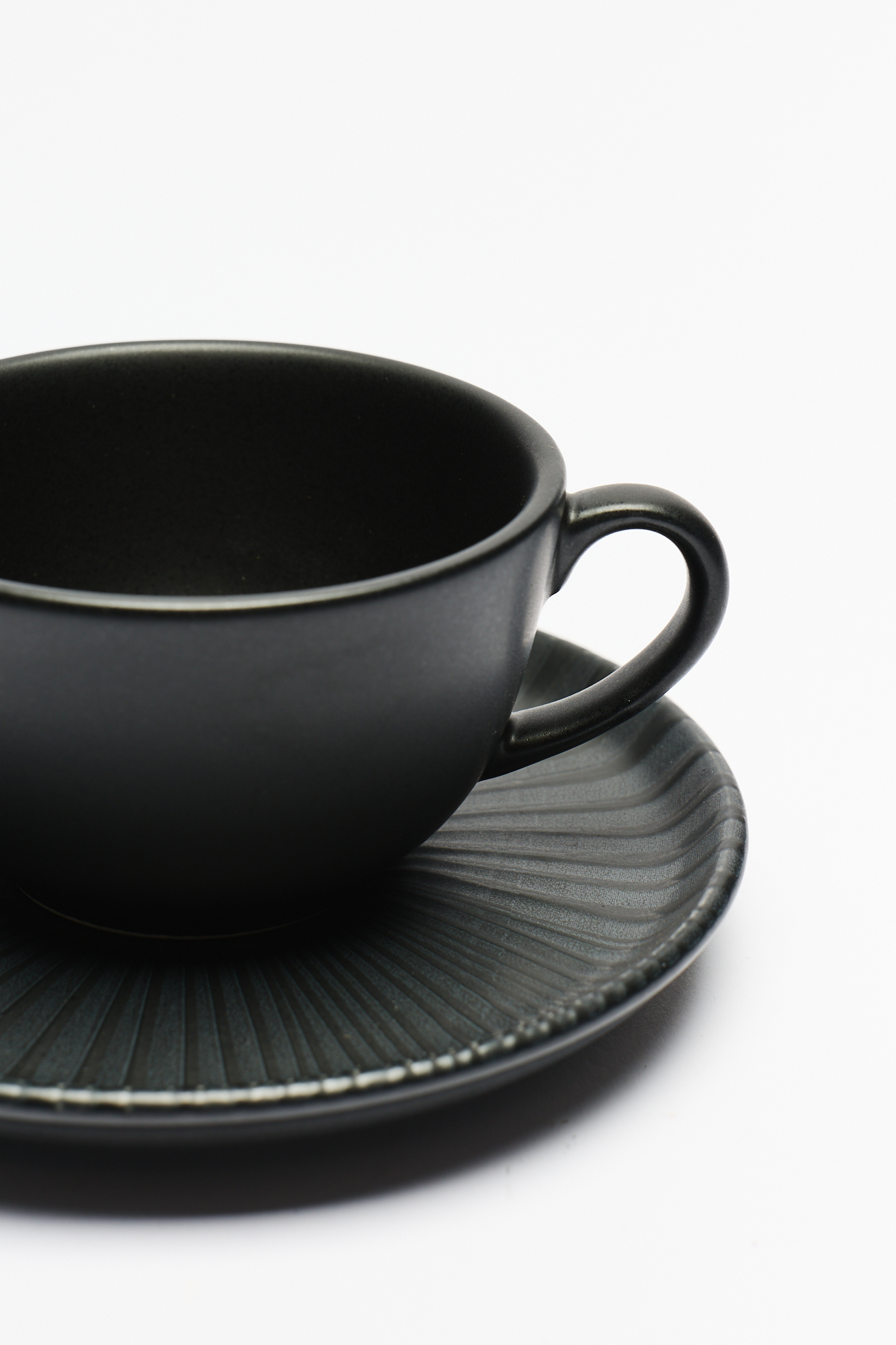 Taza Te con Plato Oxford Flat Onix 200 Ml 14 Cm - Image 3