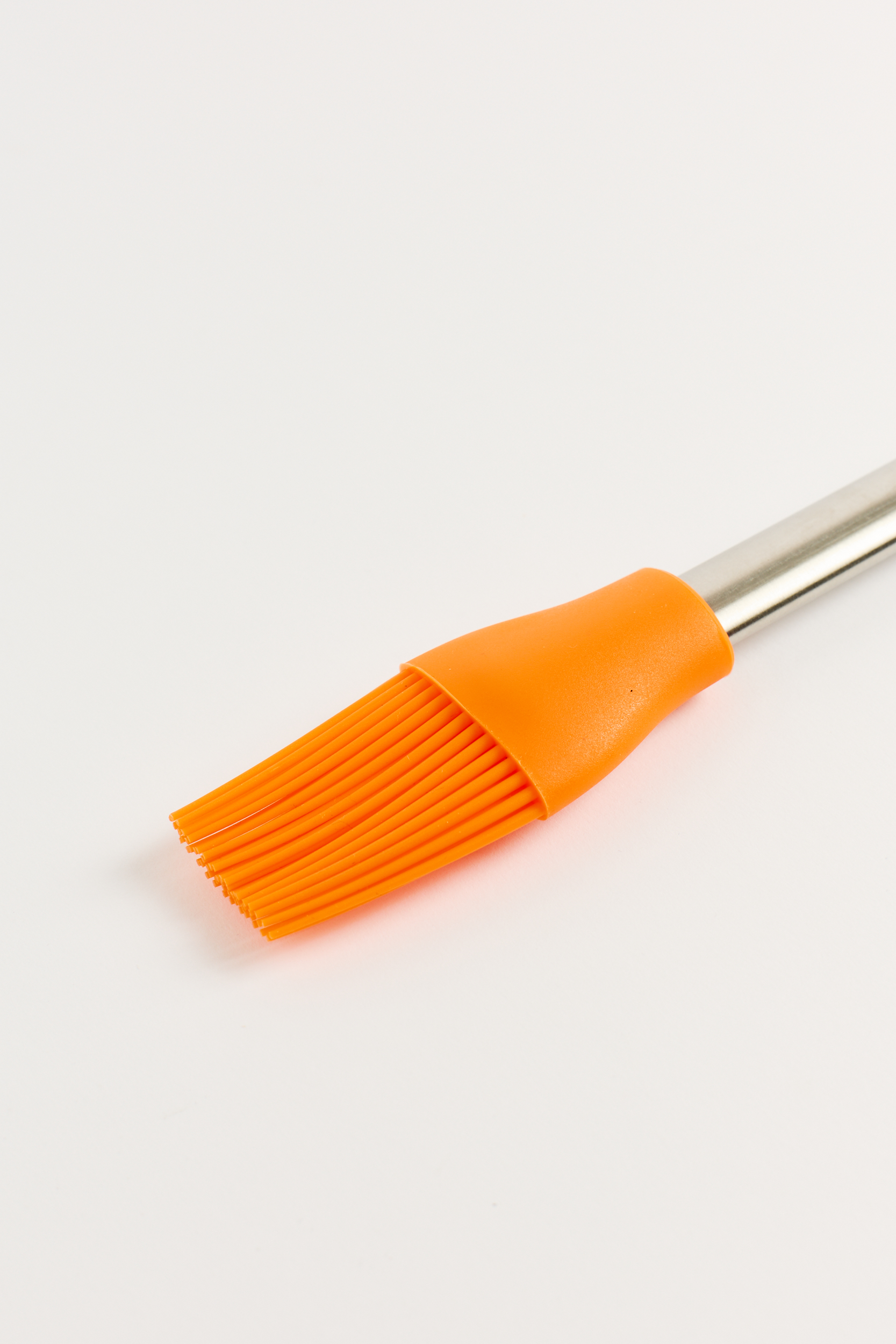 Pincel Nylon y Silicona Naranja Efficient 27 Cm - Image 2