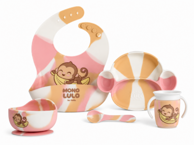 Set x5 Piezas (Plato, Babero, Bowl, Cuchara, Vaso) - Mono Lulo Rosa Footy